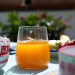 Valle D'amalfi Pensión 4*