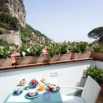 Valle D'amalfi Pensión