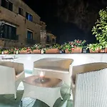 Valle D'amalfi Pensión