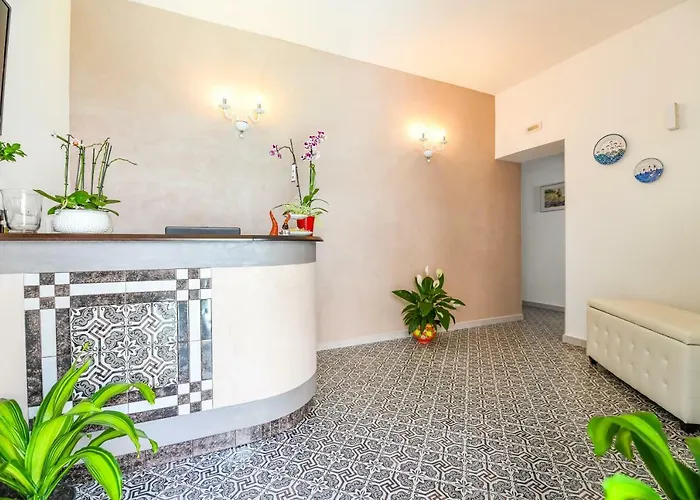 Valle D'amalfi 招待所 4*